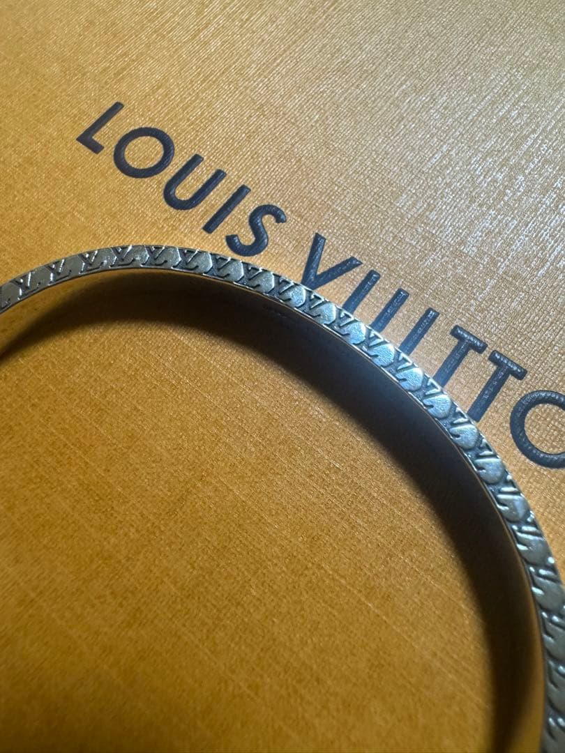 Ryo LOUIS VUITTON ルイヴィトン　LV バングル　S925