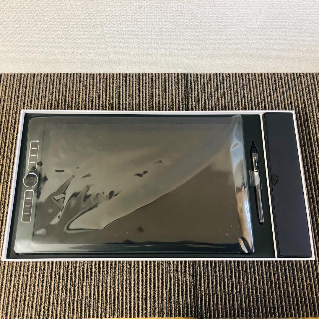 【送料無料】Wacom 液晶タブレット Pro 16 DTH-W1620H/K0