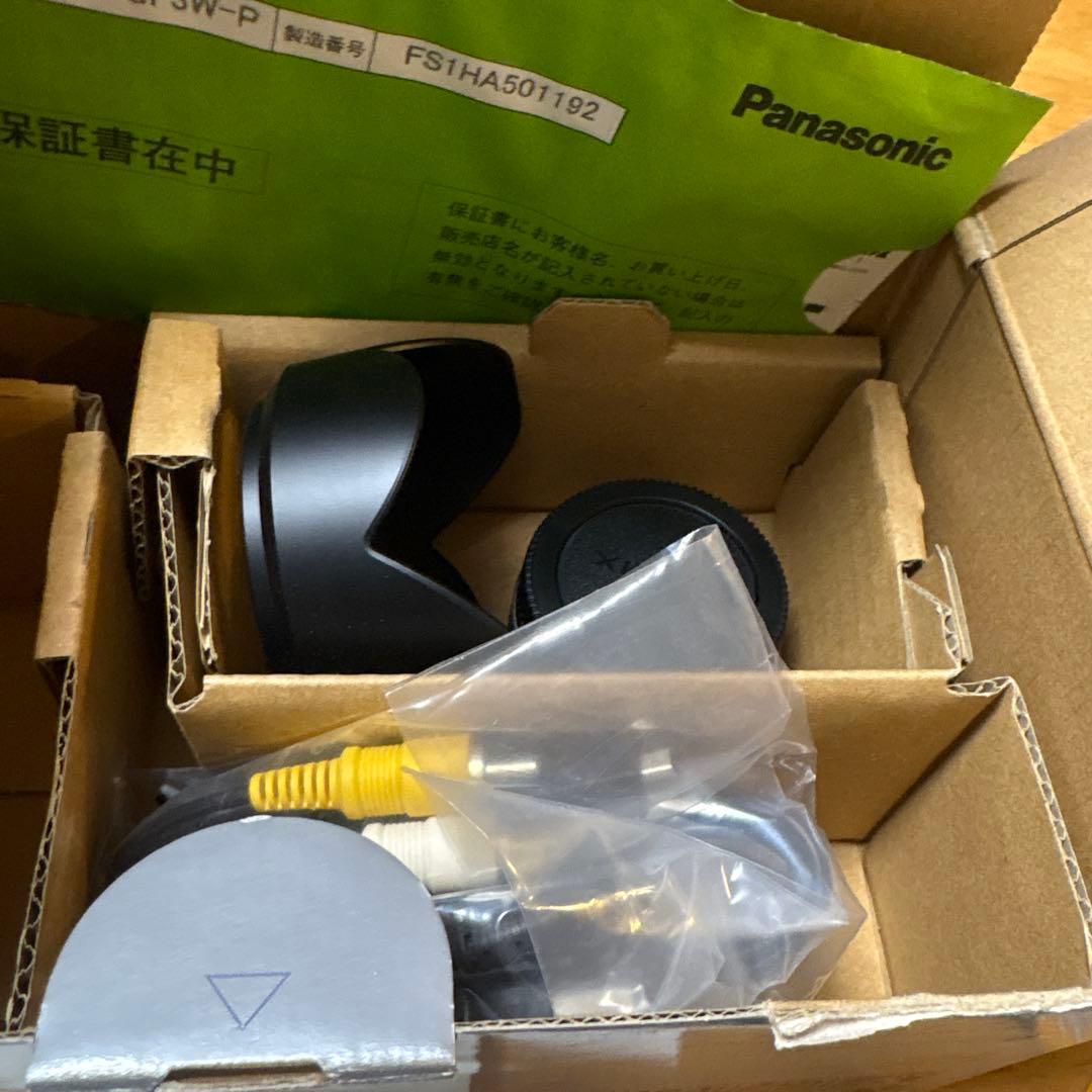 美品♫ 希少！　全て揃ってます　Panasonic LUMIX DMC-GF3