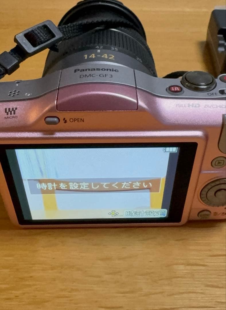 美品♫ 希少！　全て揃ってます　Panasonic LUMIX DMC-GF3