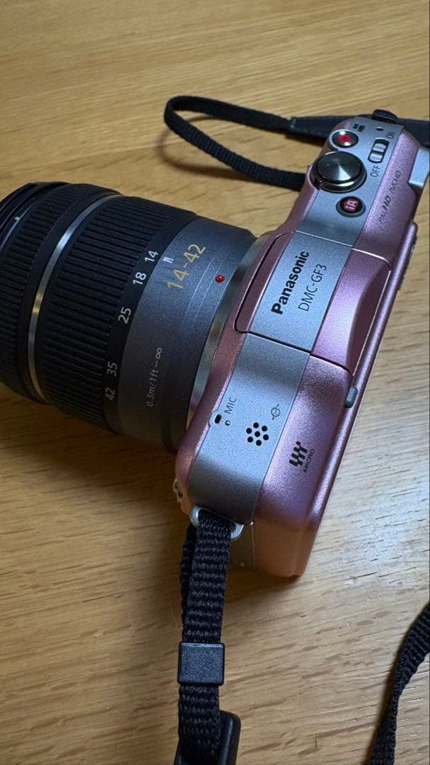 美品♫ 希少！　全て揃ってます　Panasonic LUMIX DMC-GF3