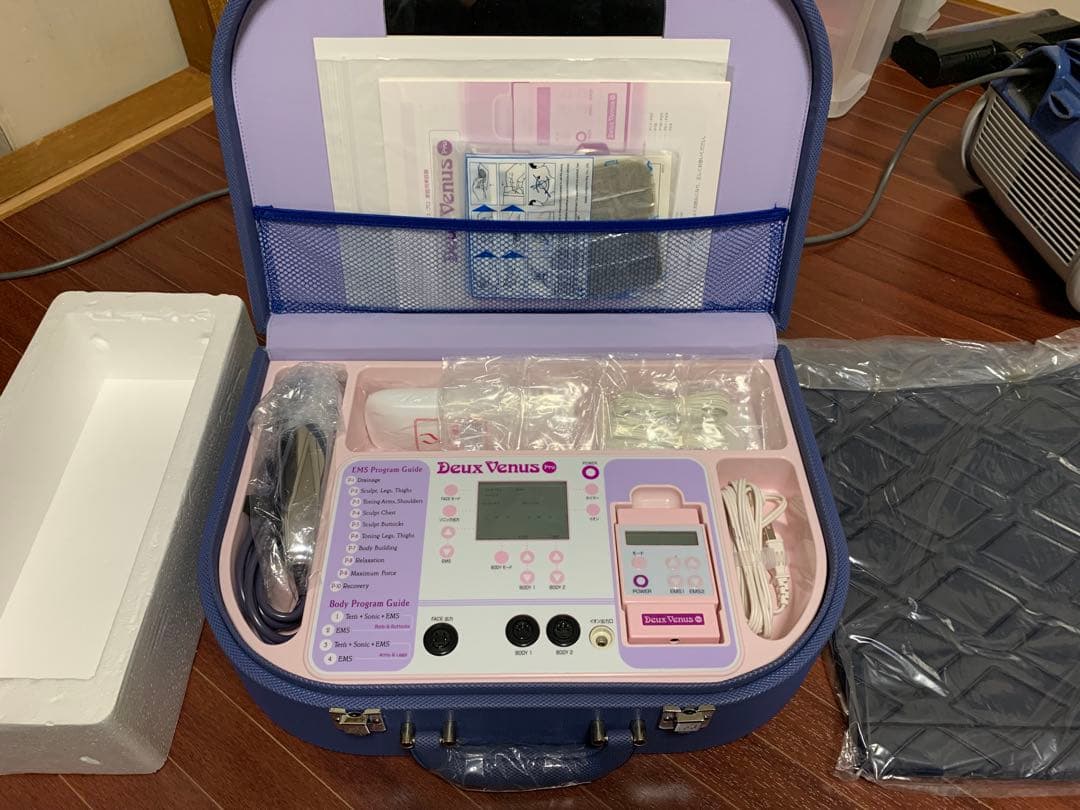 Deux Venus Pro TENS ソニック高級美容機器EMS超音波美容機器