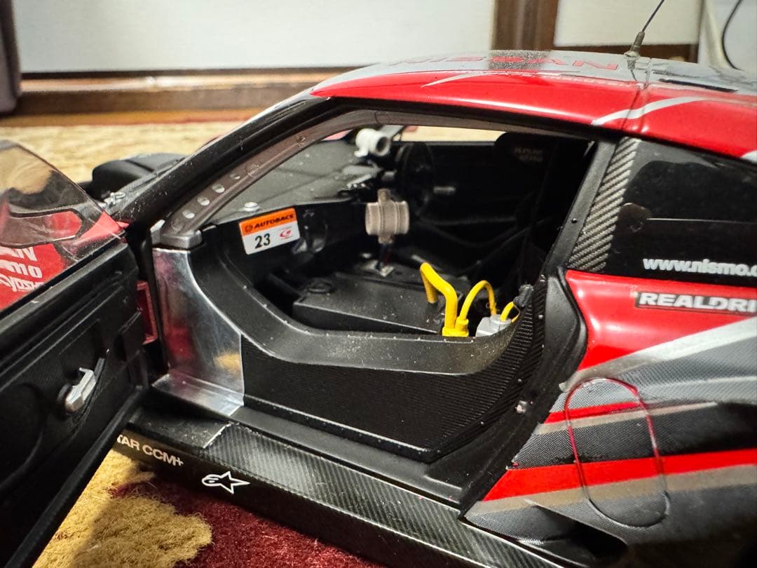 オートアート1/18 XANAVI NISMO GT-R R35 GT500