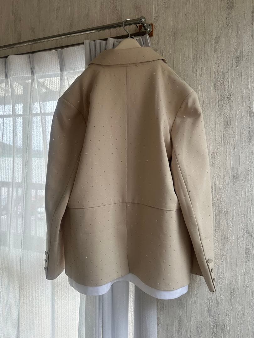 bibiy ジャケット