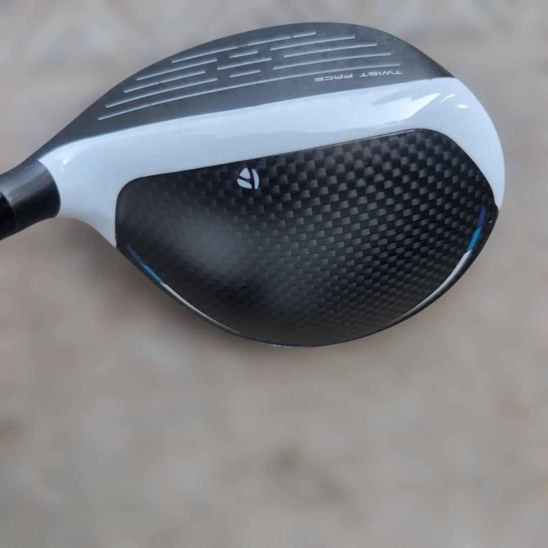 【格安本日限り出品即日発送】 テーラーメード、シム2MAX D 7W 22度