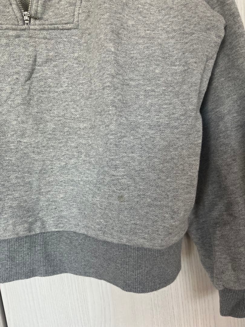 A.P.C. グレー ジップアップスウェット U