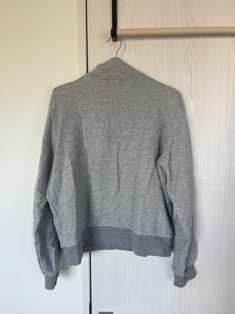 A.P.C. グレー ジップアップスウェット U