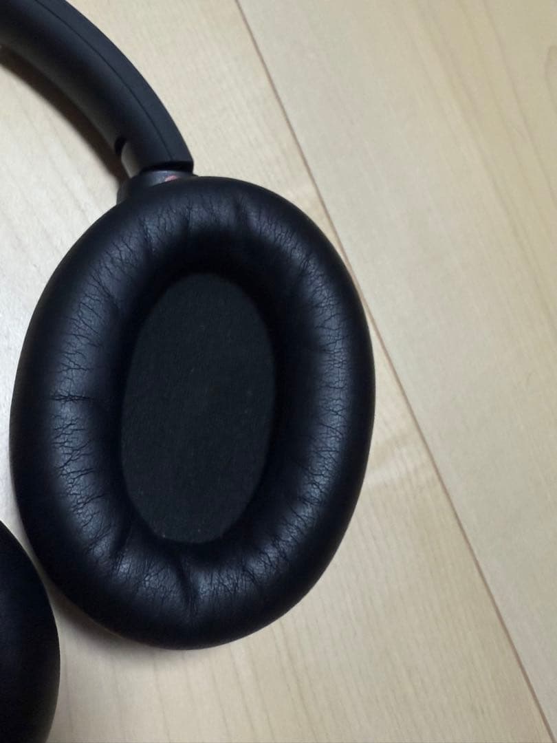 SONY WH-1000XM4ワイヤレスヘッドフォン ブラック