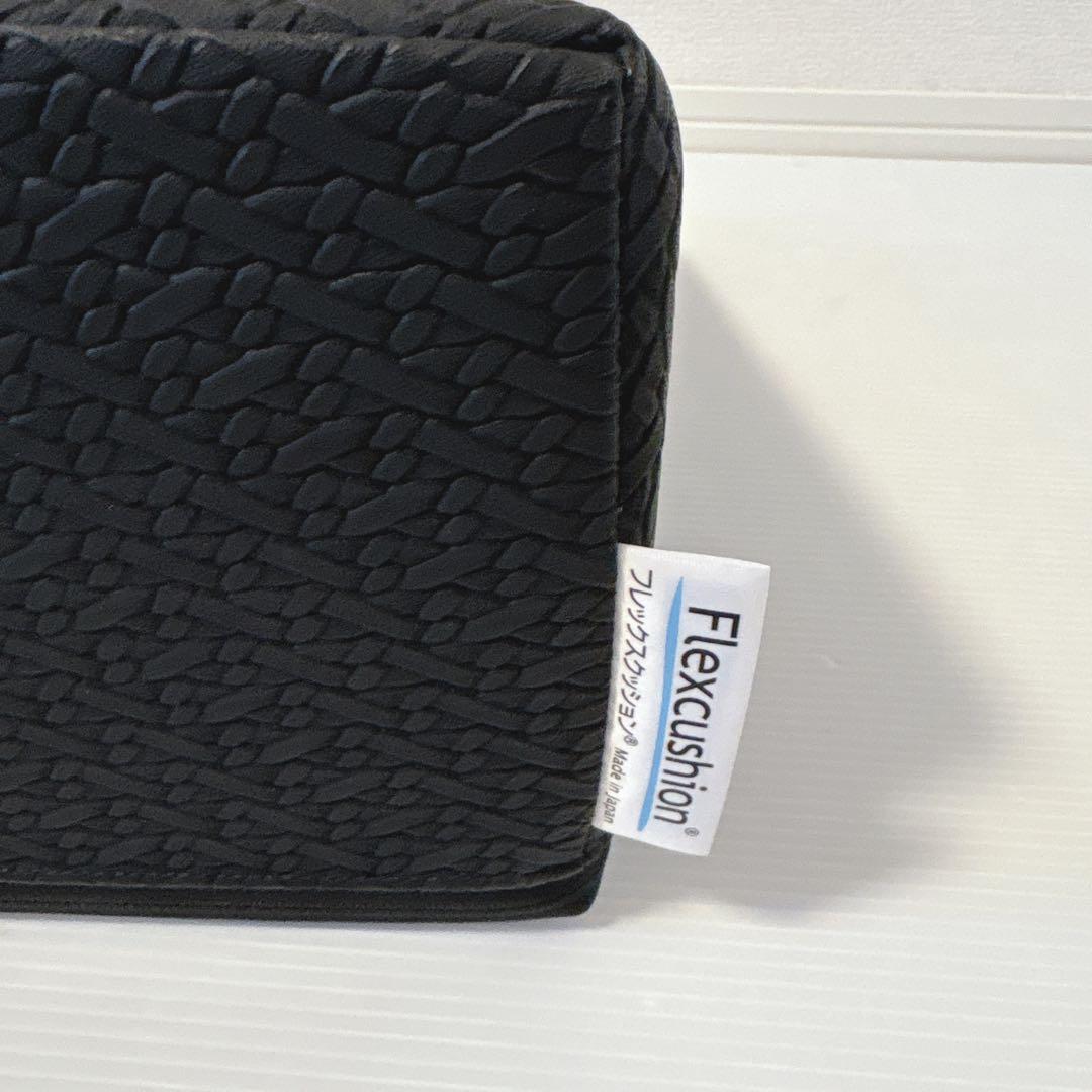 【極美品】フレックスバレル クッションくじら型 サンテパレル 2点セット