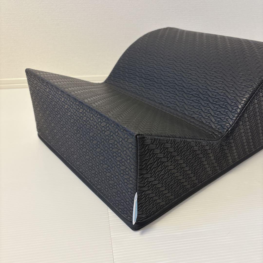 【極美品】フレックスバレル クッションくじら型 サンテパレル 2点セット