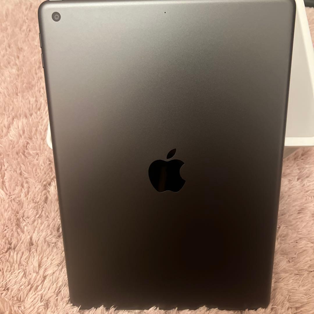iPad 第8世代 Wi-Fi 32GB バッテリー最大容量99%
