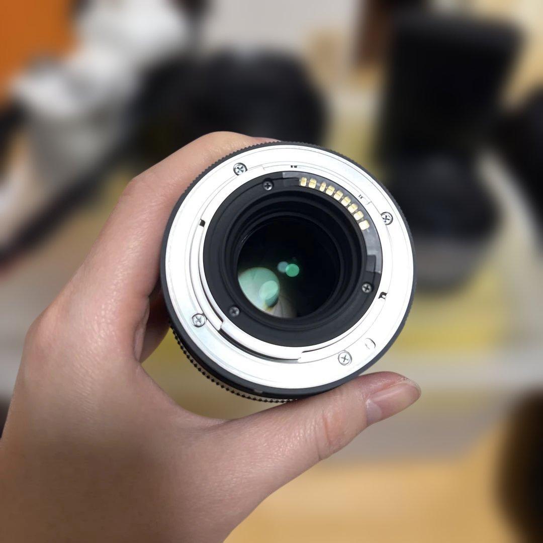 Canon EOSkissm本体•マウントアダプター•レンズ3点•充電器•カバー