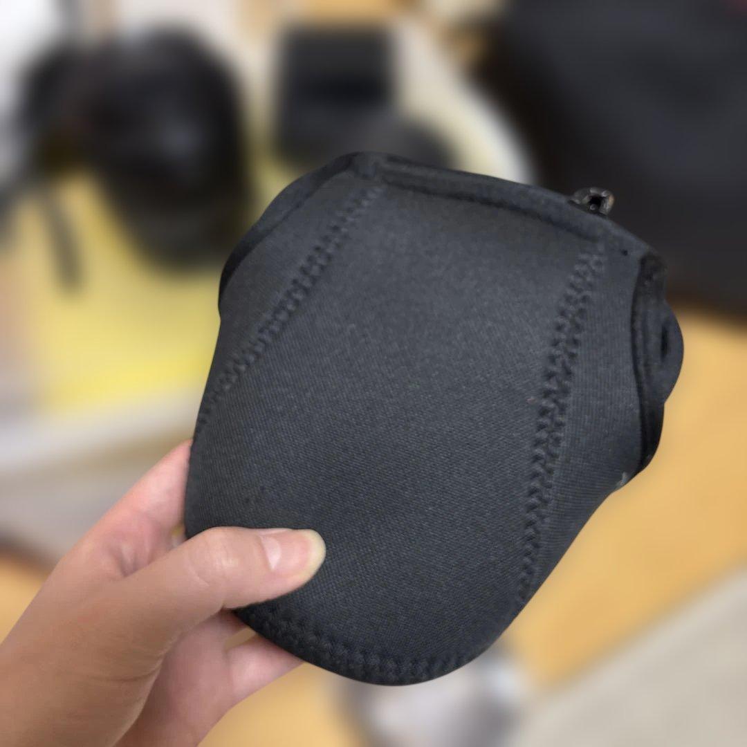 Canon EOSkissm本体•マウントアダプター•レンズ3点•充電器•カバー