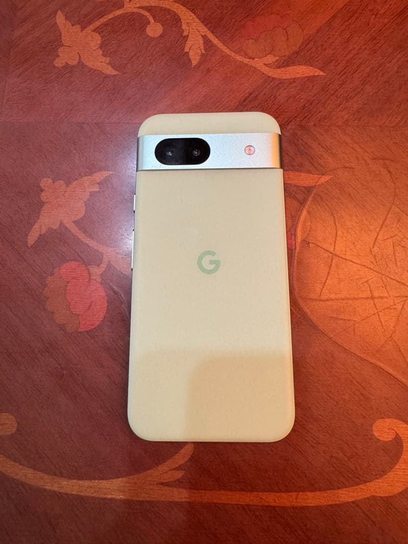 Google Pixel8a Aloe 美品