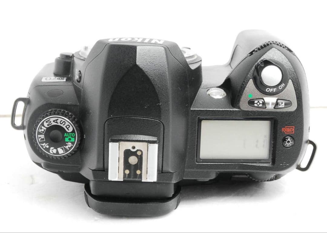 NIKON　D70　初心者⚡️広角から望遠まで　一眼レフ⚡️ニコン⚡️望遠