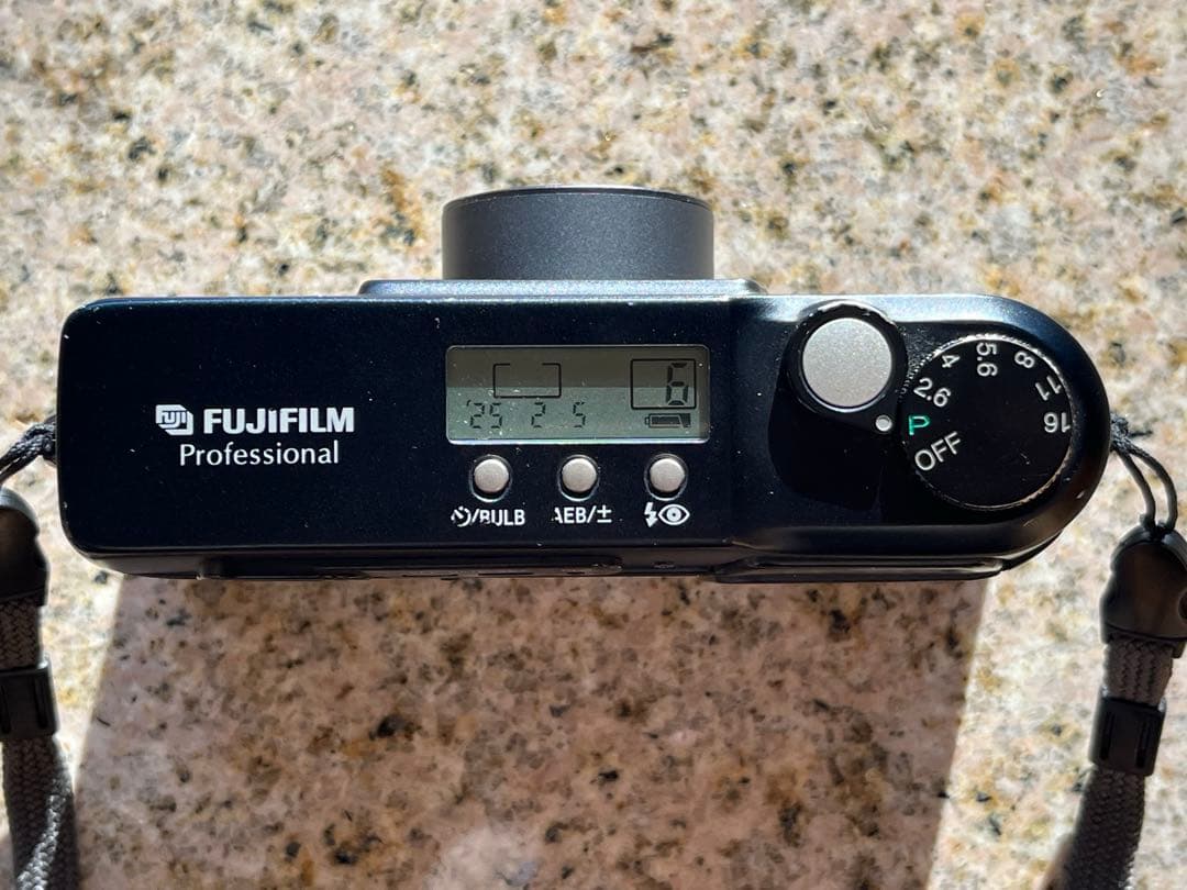 ★最終値引き★富士フィルム KLASSE フィルムカメラ　f2.6 / 38mm