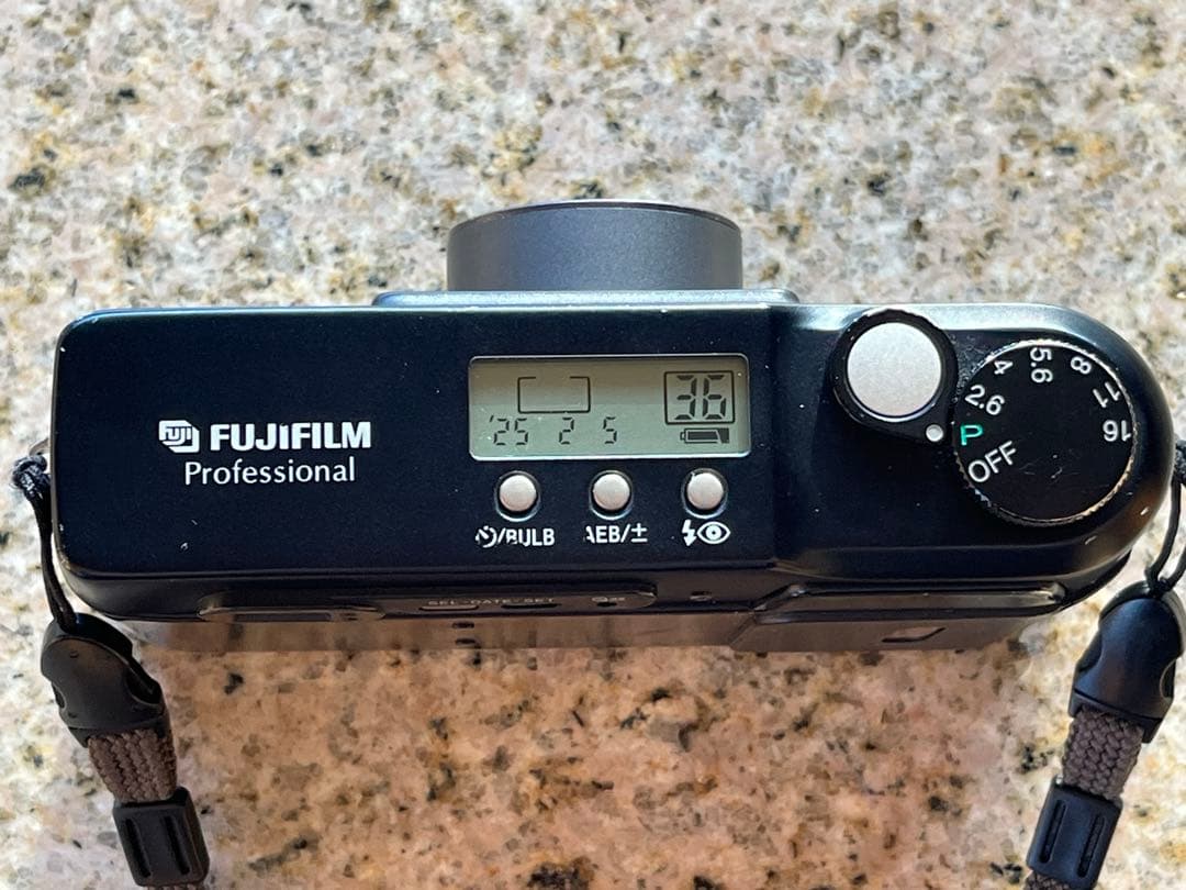 ★最終値引き★富士フィルム KLASSE フィルムカメラ　f2.6 / 38mm