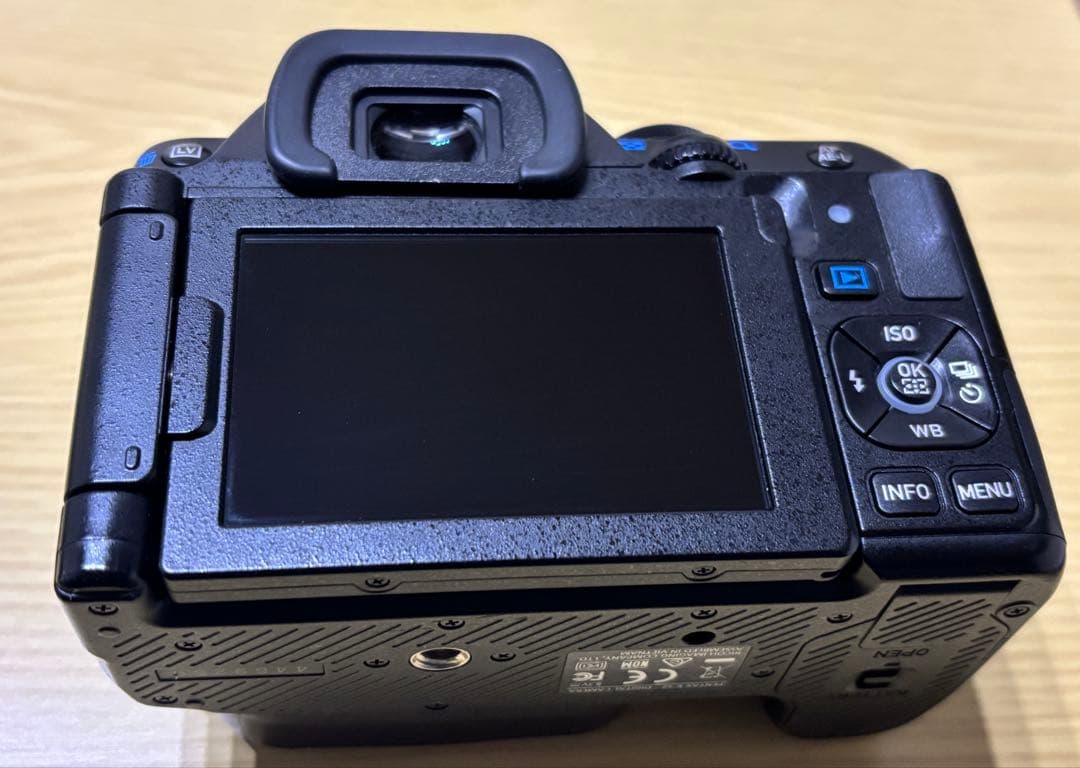 PENTAX K-s2 デジタル一眼レフカメラ 18-135mmレンズ