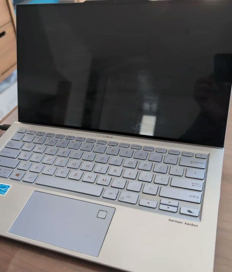 その他 ASUS ZenBook S13 UX392FN Core i7 16GB