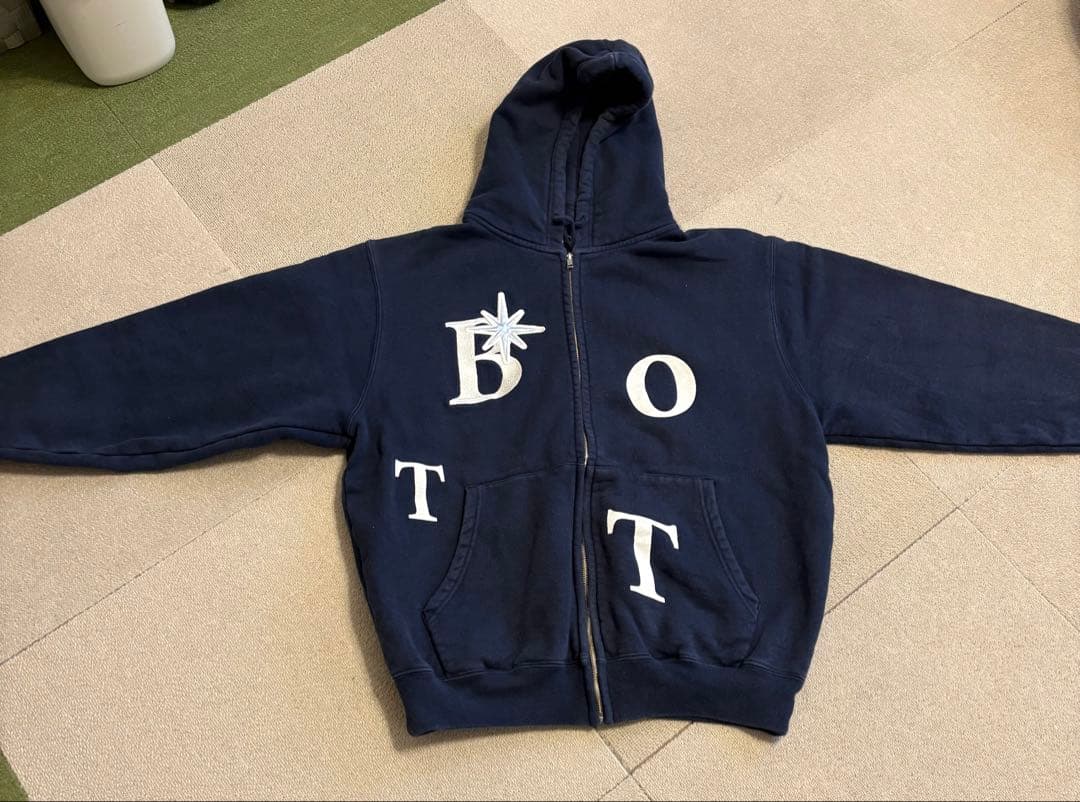 BoTT Scattered B Logo Zip Hoodie ネイビー