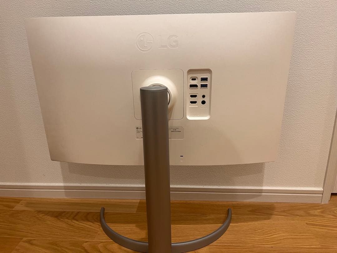4K LG 27UP850-W 27インチモニター タイプc接続