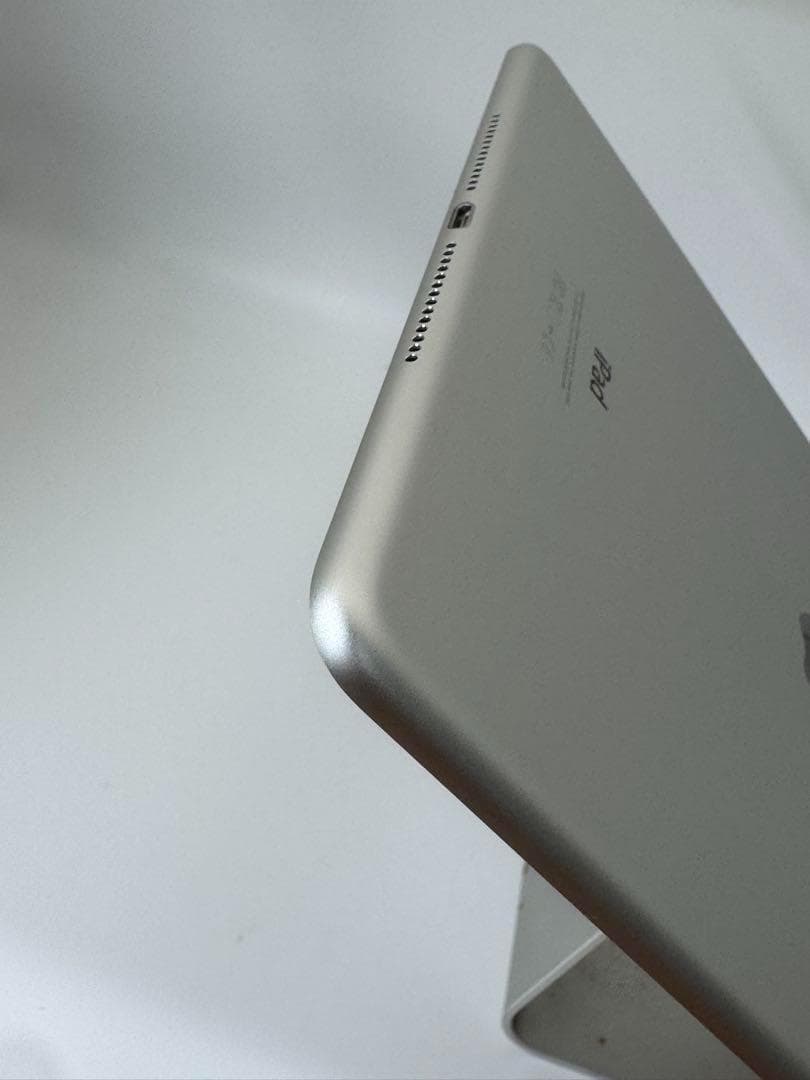 iPad mini4 64gb シルバー