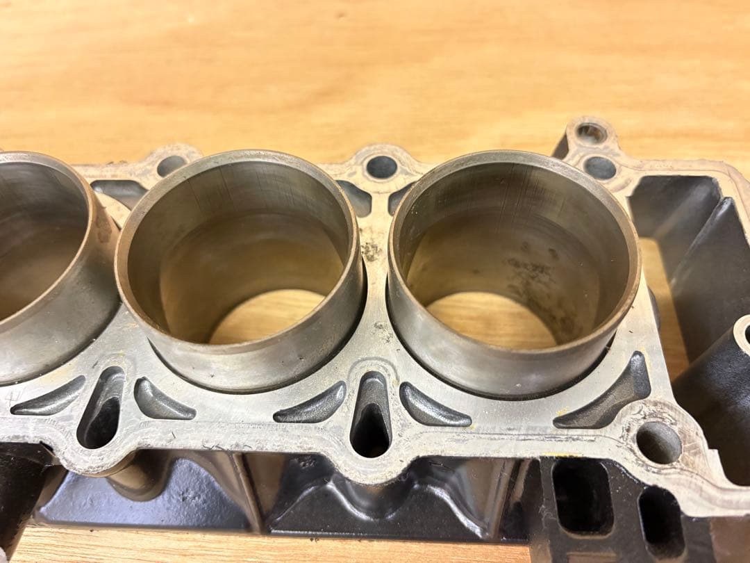 (3) バリオス 1型 シリンダー