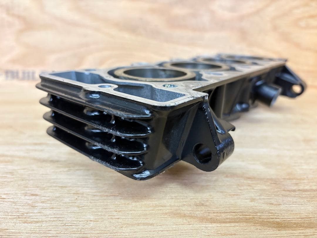 (3) バリオス 1型 シリンダー