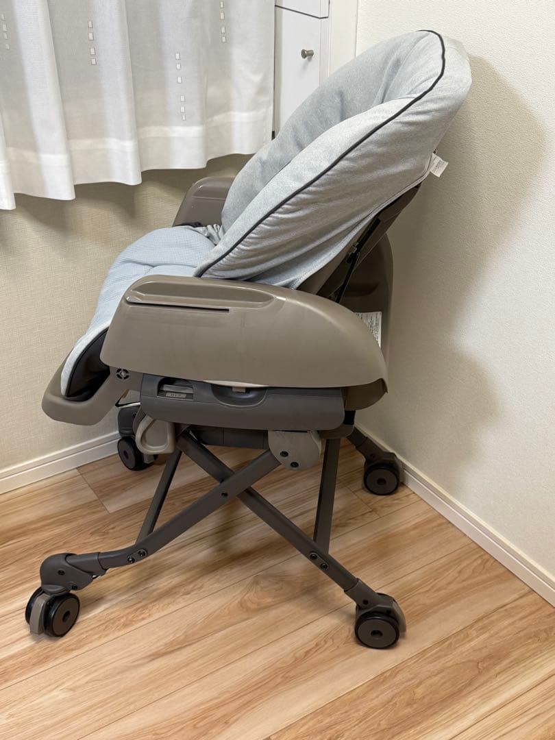 Combi コンビ ネムリラ AUTO SWING ミントグレー