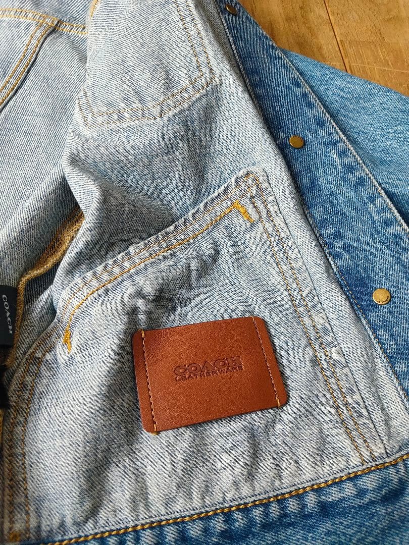 COACH ライトブルーデニムジャケット