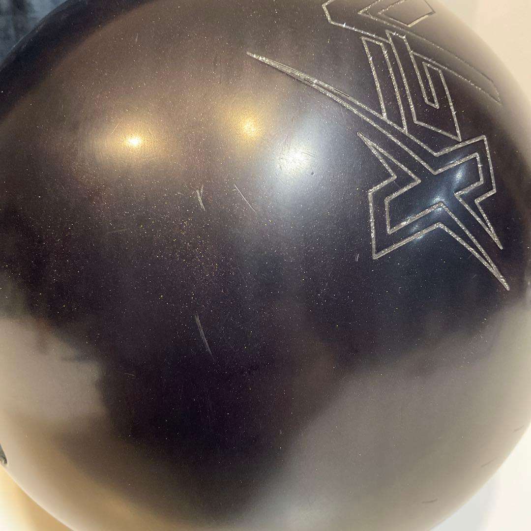 フィジックスブラックアウト　15p サムレス　ボウリングボール　ストーム