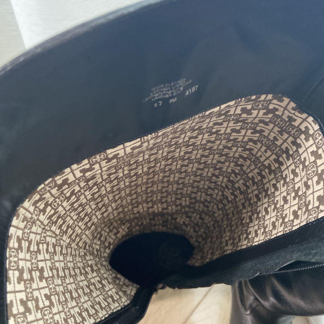 トリーバーチスタッズ付きロングブーツ　美品