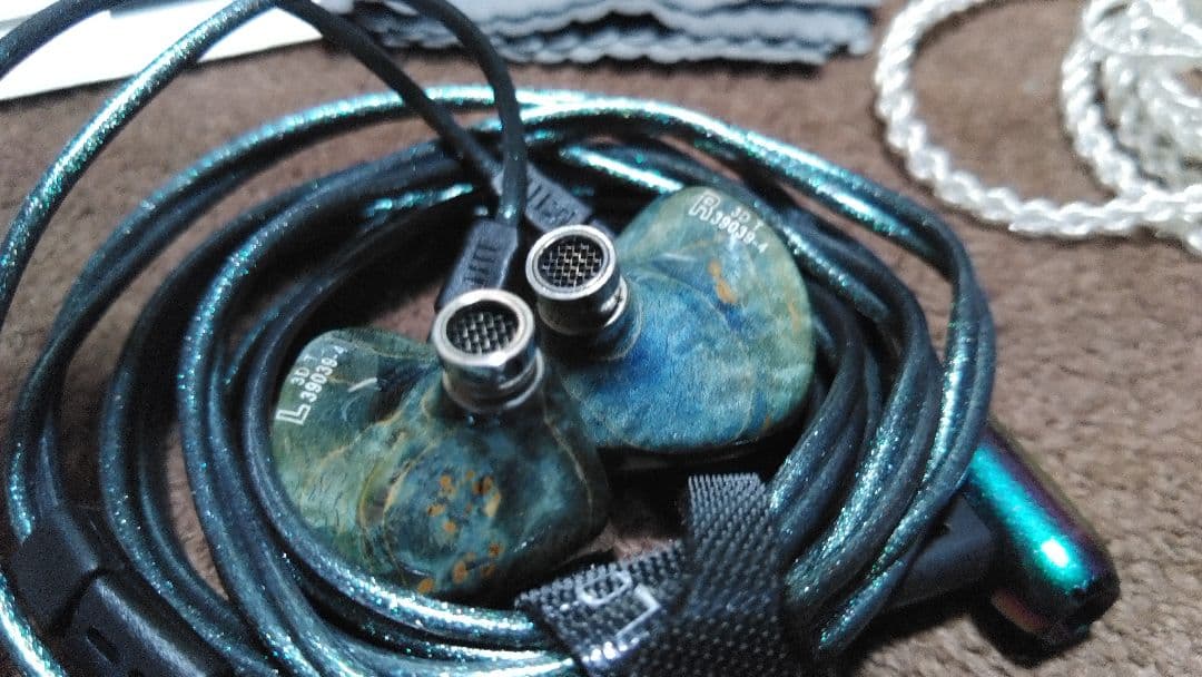 《一部キズあり》unique melody イヤホンonso 05ケーブルセット