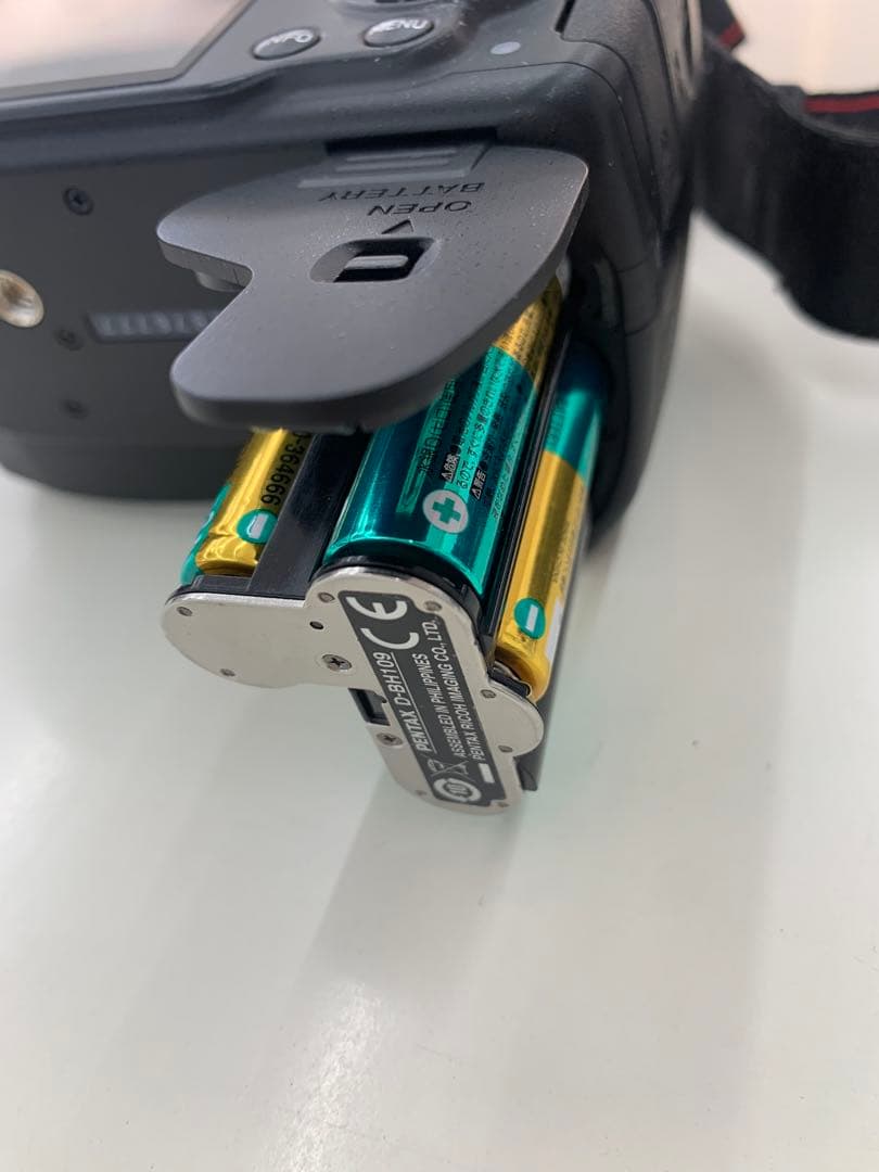 PENTAX K-50 デジタル一眼レフカメラ