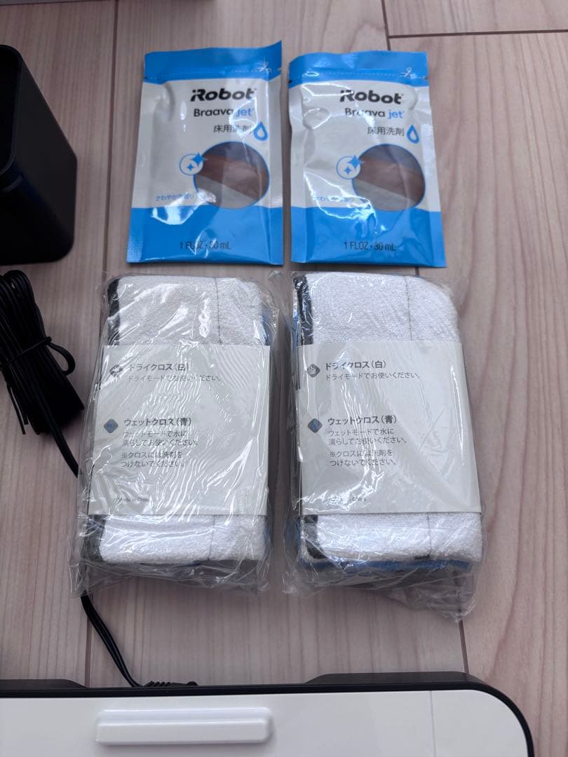 ブラーバ 390j 床拭きロボット｜付属品完備｜未使用クロス4枚｜動作確認済