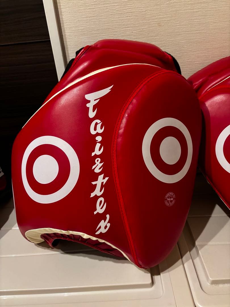 Fairtex TP3 フェアテックス 太ももパッド　キックボクシング