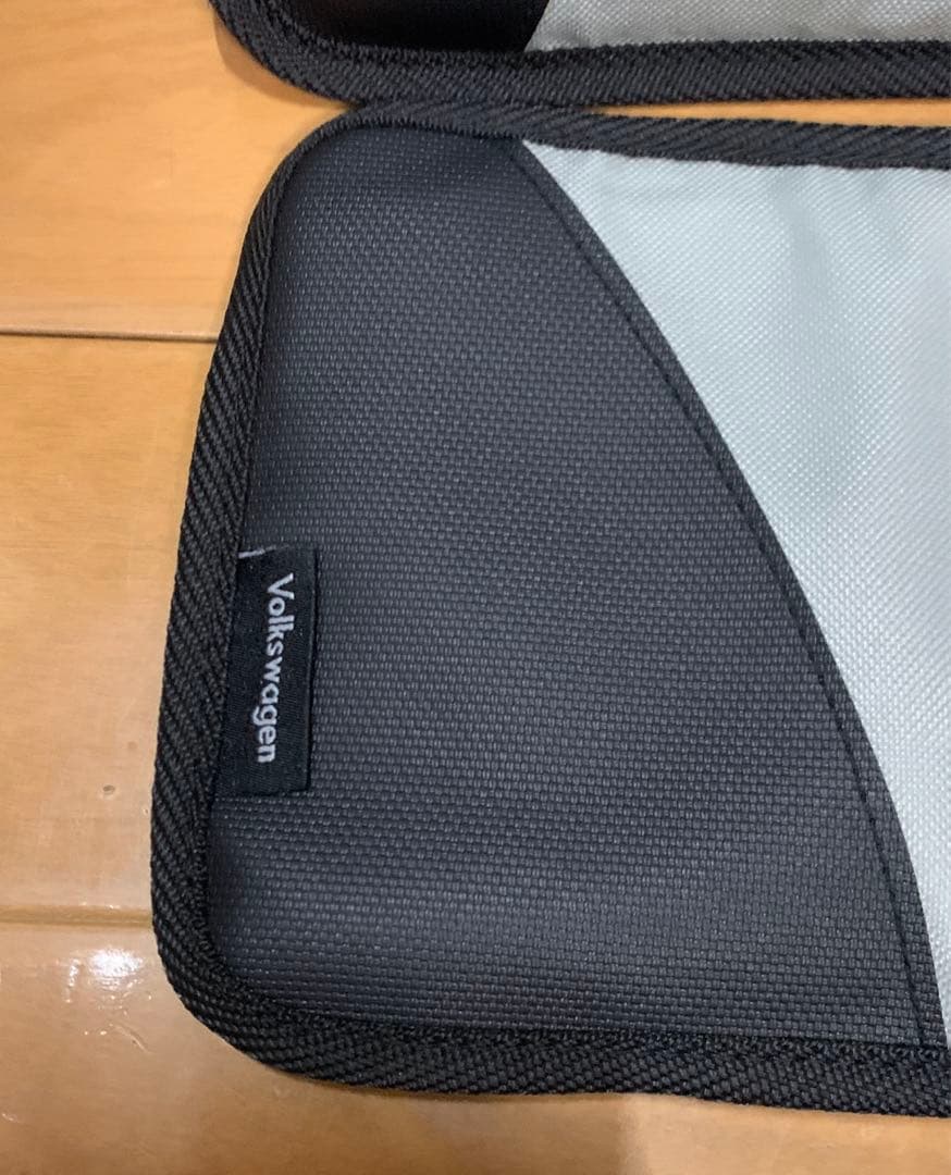 フォルクスワーゲン　ジュニアシート