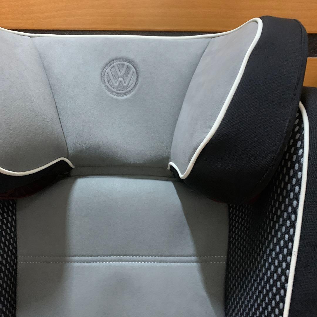 フォルクスワーゲン　ジュニアシート