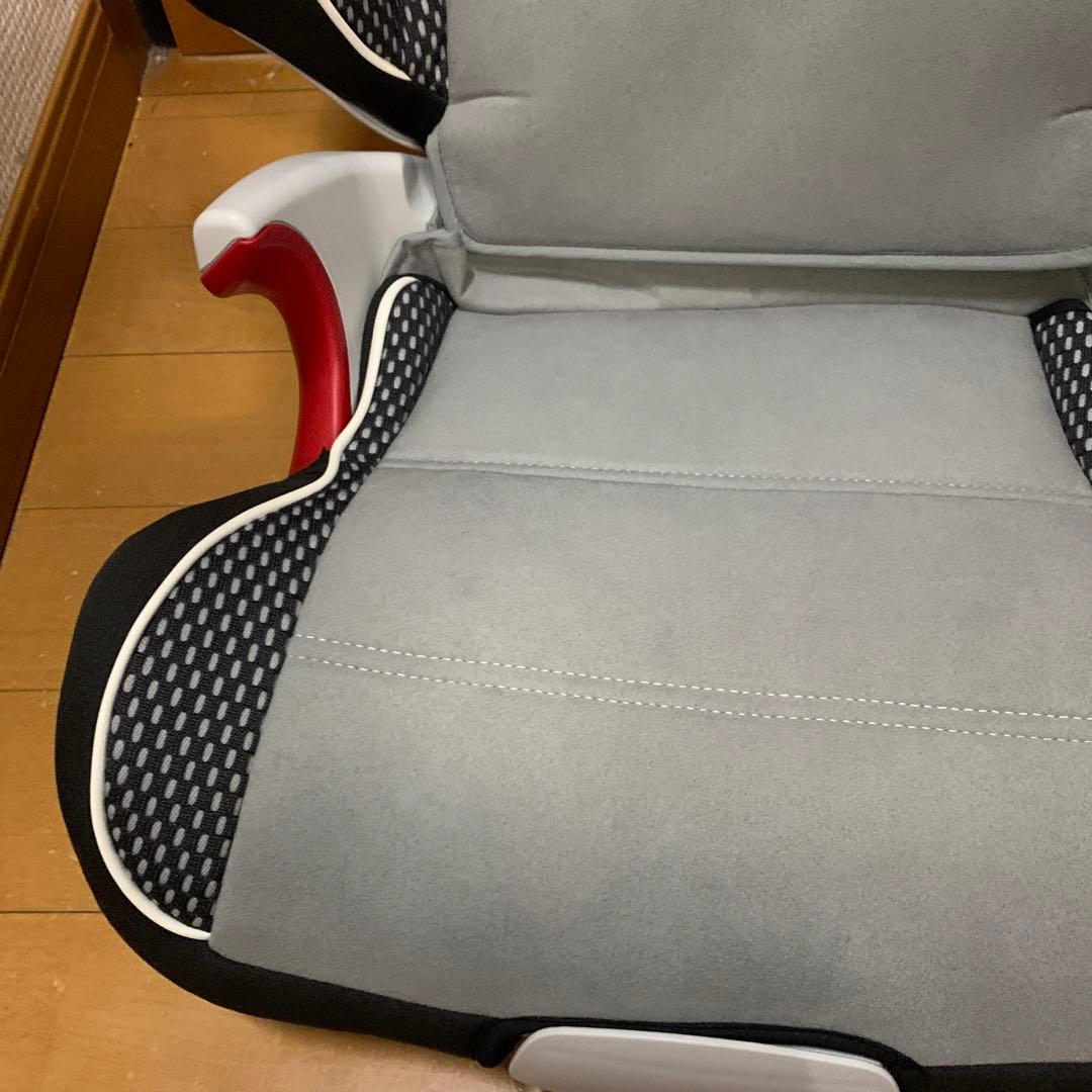 フォルクスワーゲン　ジュニアシート