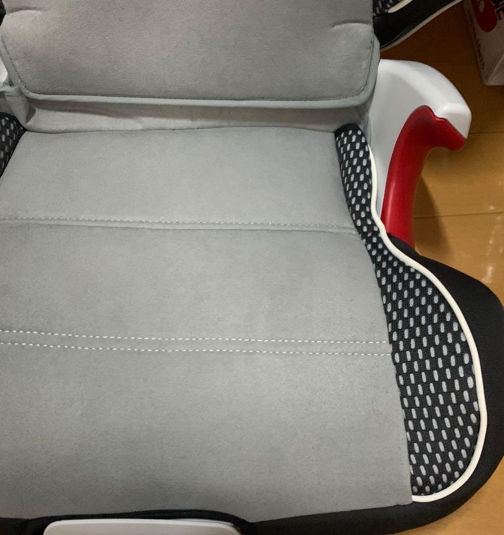 フォルクスワーゲン　ジュニアシート