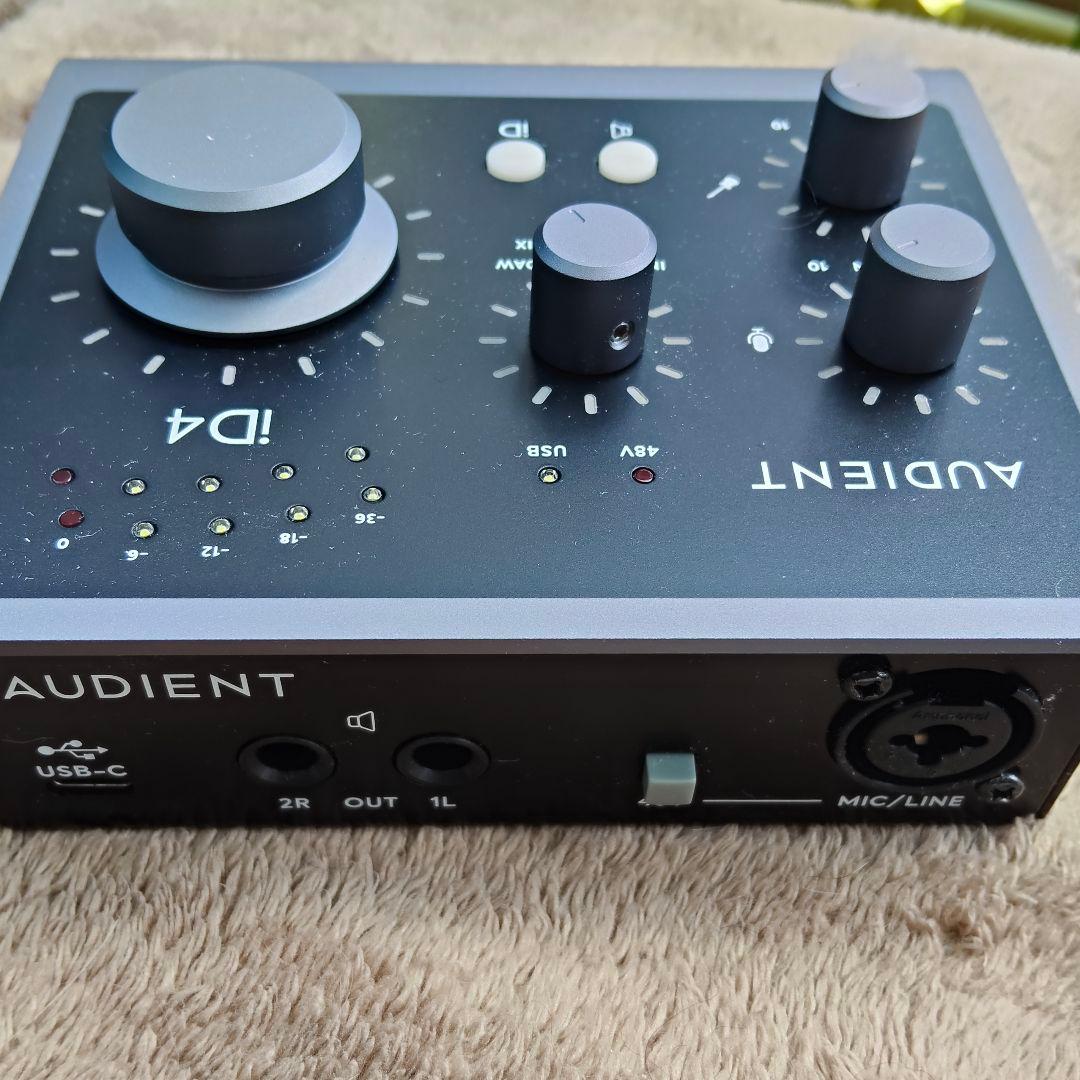AUDIENT iD4 mk2 オーディオインターフェイス