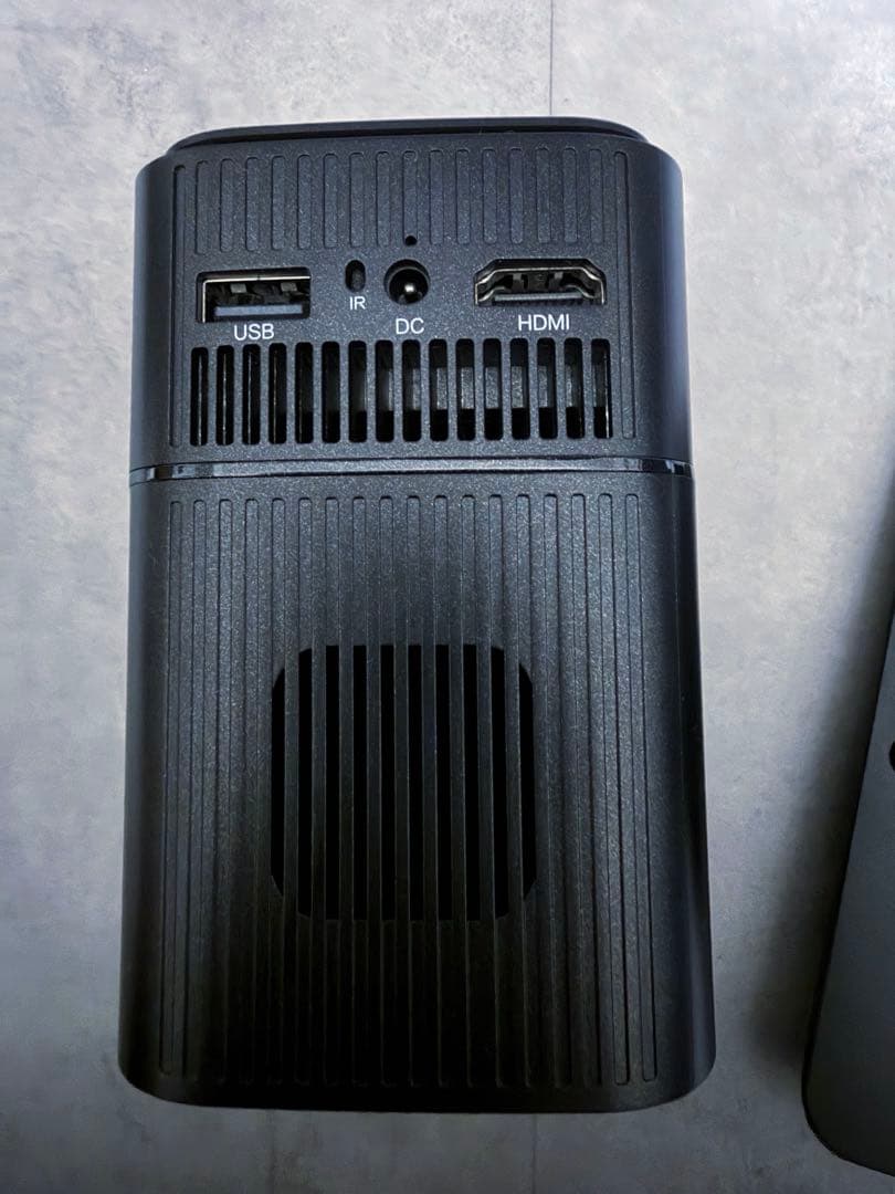 2025年購入　シネマージュミニ　プロジェクター