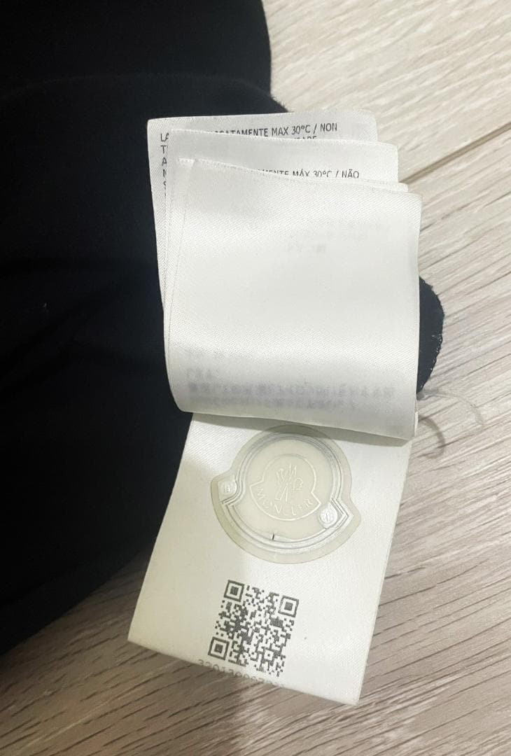 モンクレール ワンポイント ロング　Tee ブラックM レディース