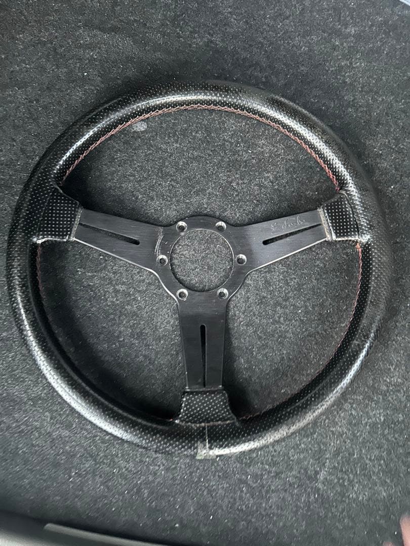 ナルディ レザーハンドル