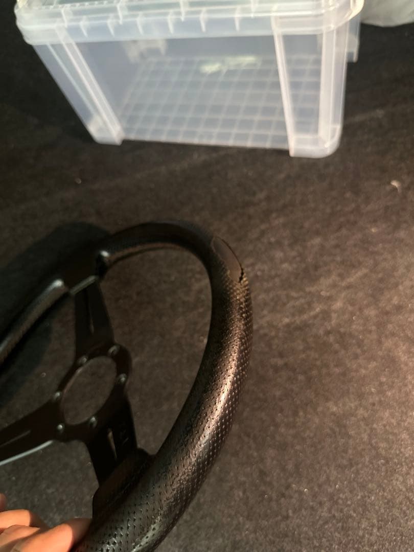 ナルディ レザーハンドル