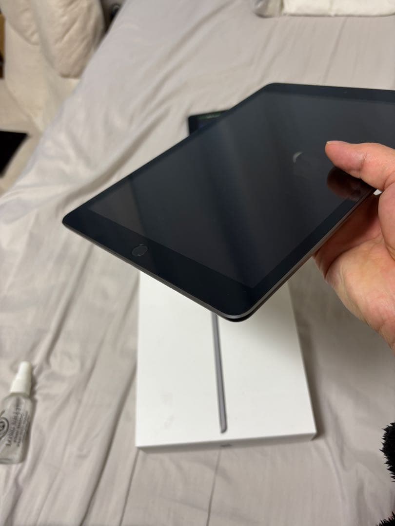 Apple iPad 第8世代32GB バテッリー容量87%