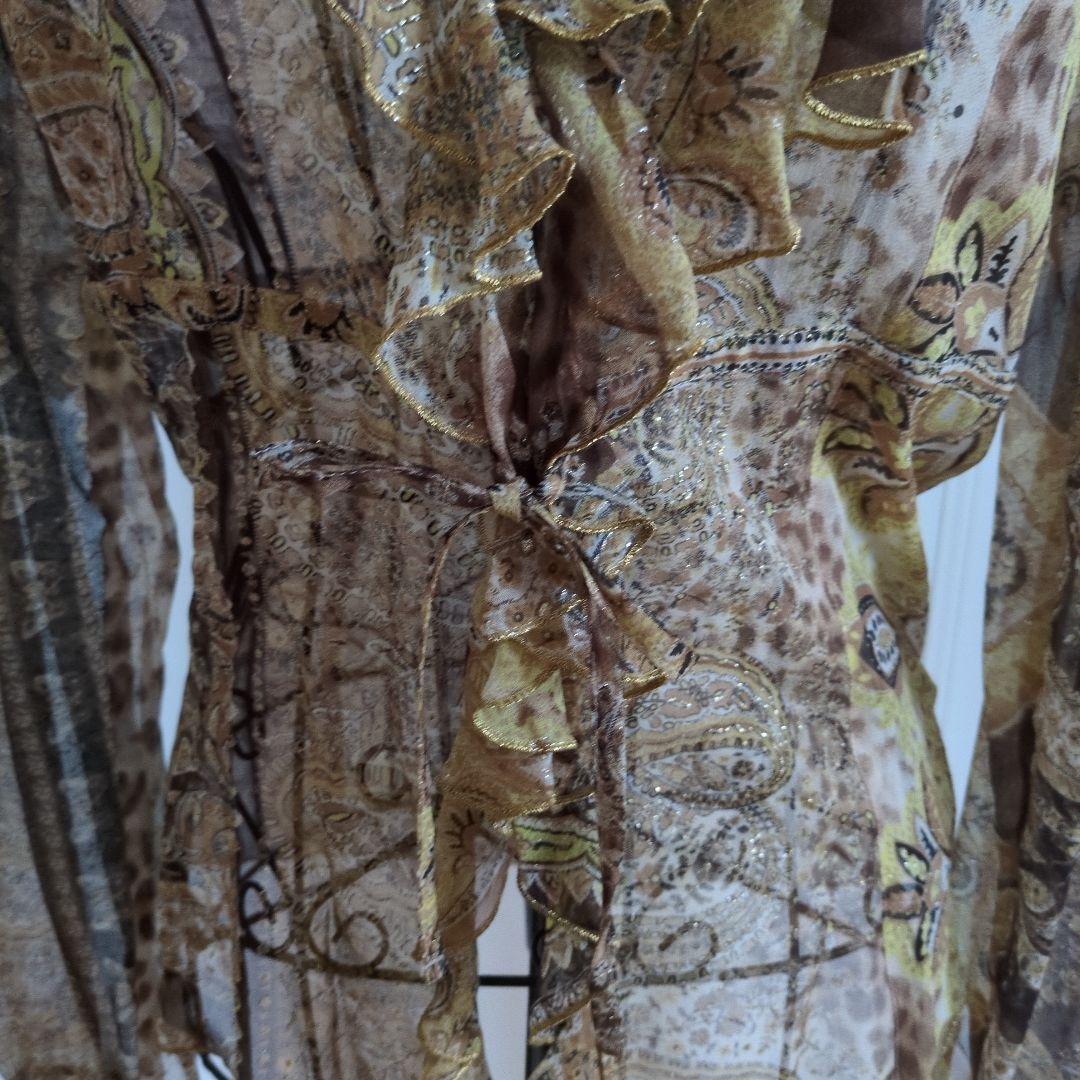 クラスロベルトカヴァリ　シルクシースルー長袖シャツ フリル付き ブラウン系