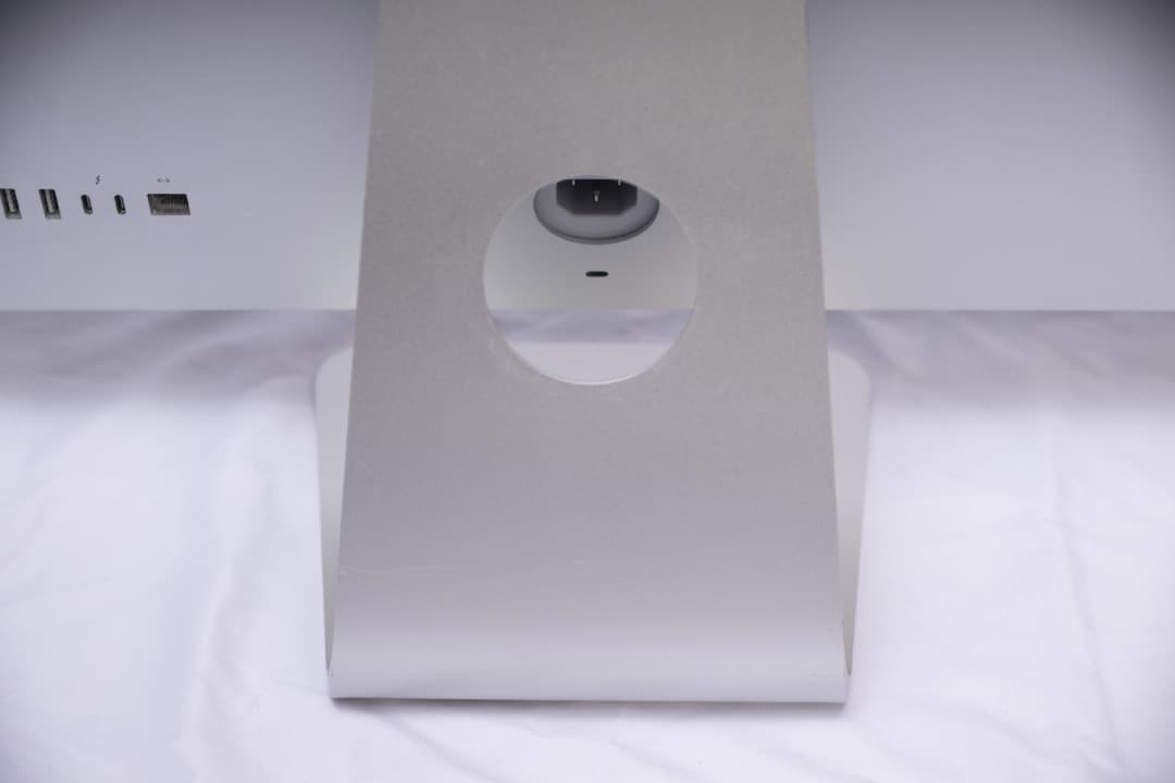 Macデスクトップ iMac27(2017) Core i7 SSD512 Radeon580