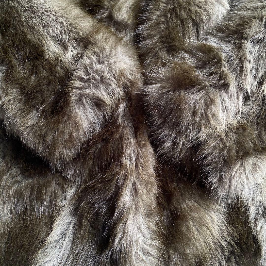 LAGUA GEM フェイク　ファーコート M ベルト付き　ポケットあり