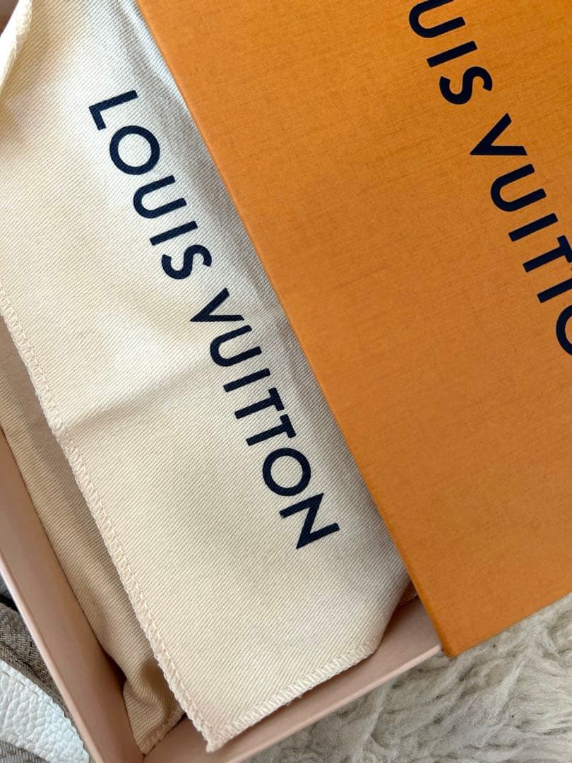 LOUIS VUITTON ダミエ・アズール 長財布